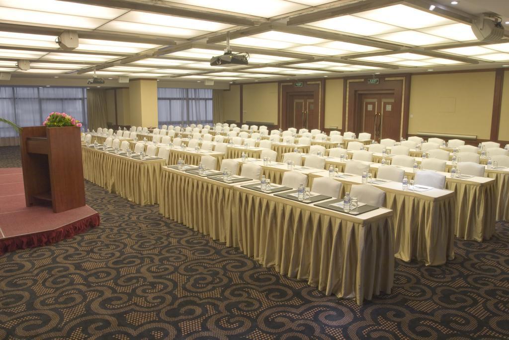 Guangzhou Baiyun Hotel Facilities photo